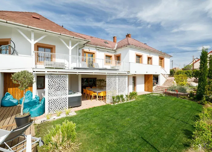 Villa Kumbhaka